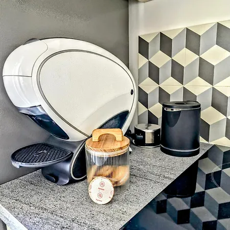 Beachfront - Panoramic View - Balkony - Ac Cagnes-sur-Mer