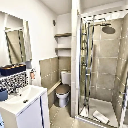 شقة Beachfront - Panoramic View - Balkony - Ac كانيو سور مير